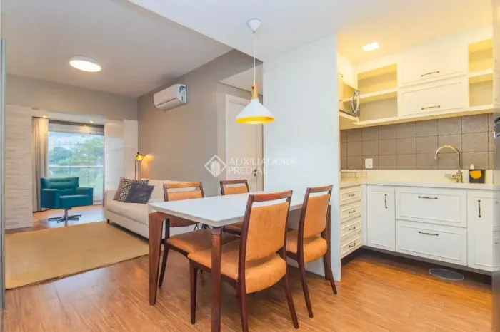 Apartamento Mobiliado no Petrópolis - Porto Alegre