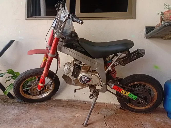 Vendo mini moto protork 100 cilindrada