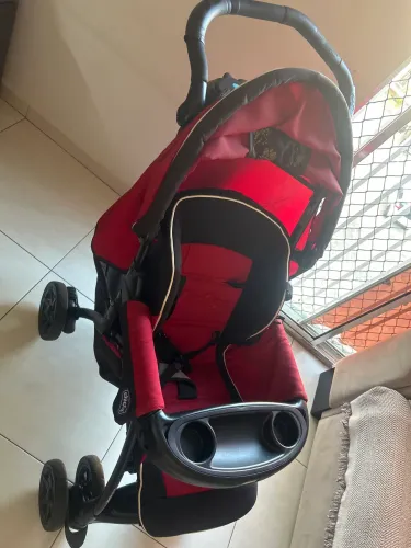 Carrinho de bebê Chicco