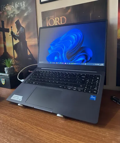 Notebook Samsung Book2 - i5 16gb RAM 256gb SSD NVMe