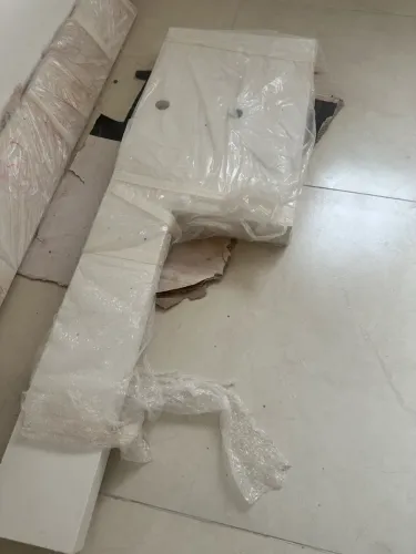 Pia em Quartzo Branco nova