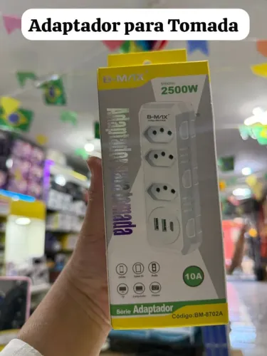 Adaptador De Tomada Com 3 Tomadas E Entradas USB + Tipo C B-Max
