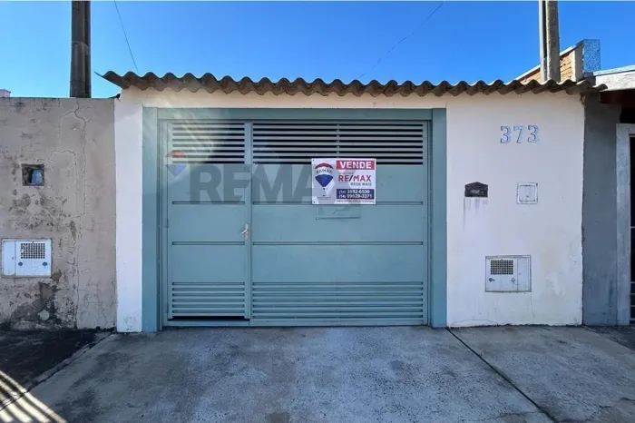 Casa com 2 quartos Jardim Monte Mor, Botucatu!