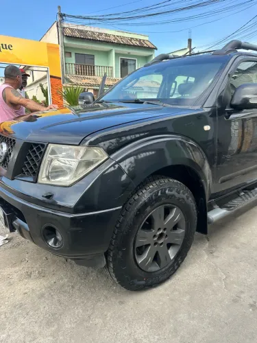 Nissan Frontier LE CD 4X4 2.5 TB Dies.(import.) 2007