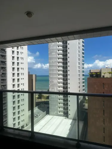 Imóvel para venda possui 96 metros quadrados com 3 quartos em Boa Viagem - Recife - PE