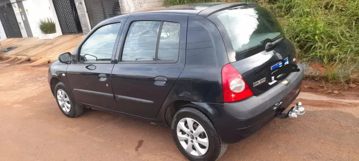 Renault Clio Authentique 1.0 8V 3P 2005