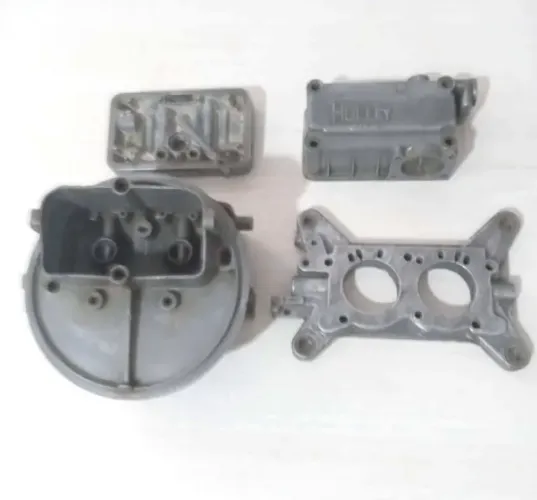 Peças Boas Carburador Holley Bijet / Quadrijet Corpo Base Cuba Bóia Parafusos vários..