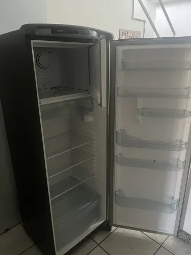 Geladeira consul 337L Frost free