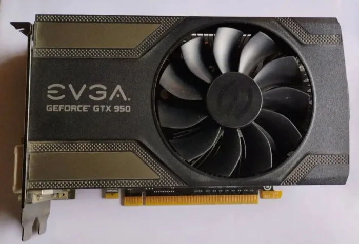 Placa de vídeo GTX 950 OC
