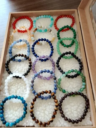 Pulseira de pedras
