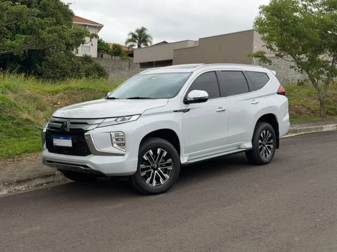 Mitsubishi Pajero Sport HPE-S 2.4 4X4 Diesel AUT 2023