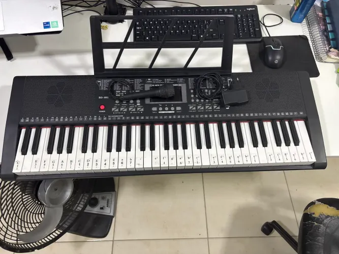 TECLADO PARA INICIANTES 