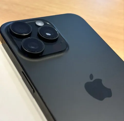iPhone 15 pro Max titanium - 256gb