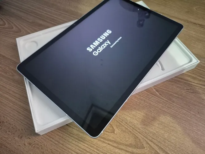 Tablet Samsung s10 Fe