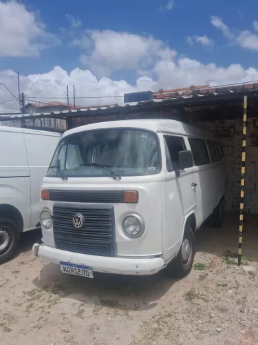 Volkswagen Kombi Standard 1.4 MI Total Flex 8V 2010