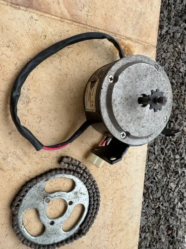 Motor elétrico 24v 