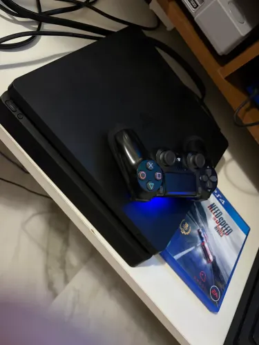 PS4 slim 500gb
