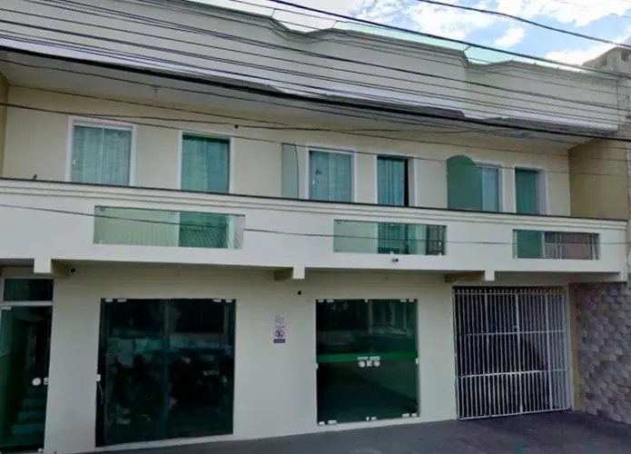ALUGO SALA COMERCIAL E APARTAMENTO EM ÓTIMA LOCALIZAÇÃO!!