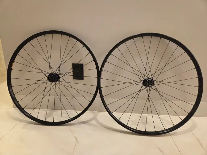 Par de Rodas MTB 29 WTB STX i23 + Cubos Shimano TC500-MS-B