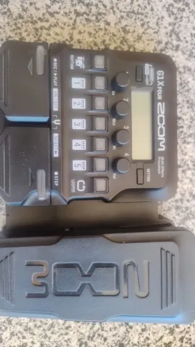 G1x Four Zoom