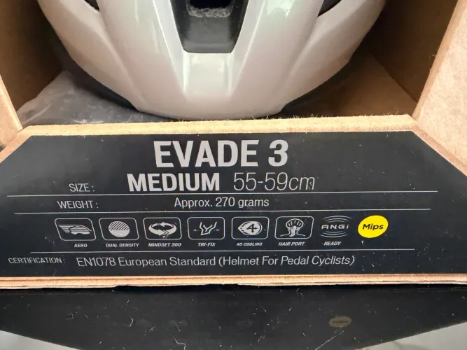 Capacete Specialized Evade 3 na Caixa e impecável