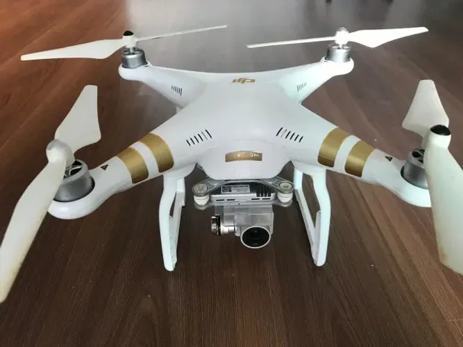 Drone DJI Phantom 3 Profissional