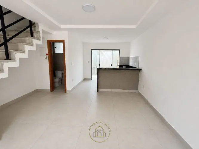 Casa com 2 quartos, sendo 2 suítes no Viena Residence, Cancela Preta, Macaé/RJ
