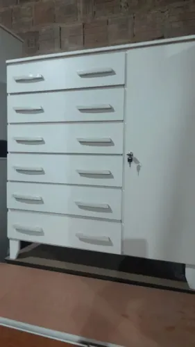 Comoda no preço