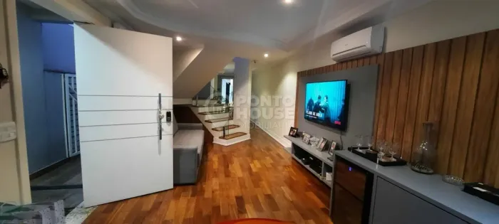 Sobrado à venda, Campo Belo, 180m² ,3 dorms, 1 suíte, ar condicionado, quintal