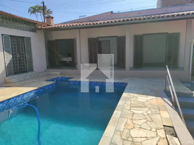 Linda Chácara à Venda (aceita . financiamento) ,Bairro Rio Acima - Jundiaí, SP