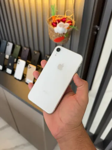 iPhone XR 64 gigas sem Face ID branco