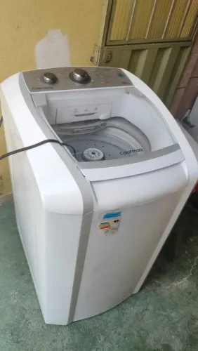 Máquina Colormaq 12kg 1ano de uso nunca foi pra concerto e nunca deu nenhum defeito