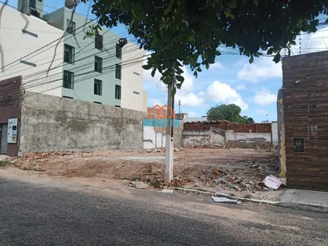 CÓD: 1210. Vendo Terreno no bairro Centro, localizado na cidade de Mossoró / RN.