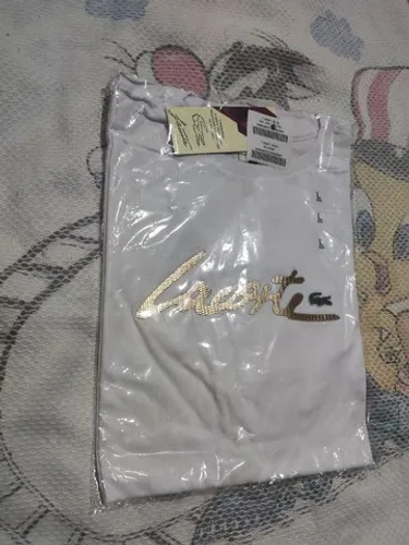 Lote 39 camisas M, G e GG