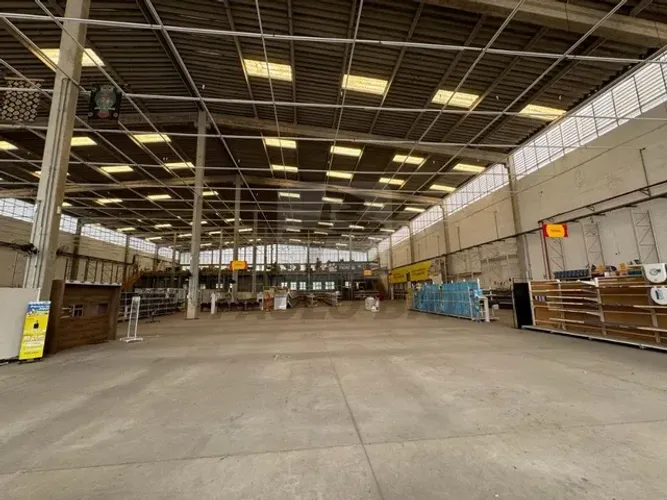 Galpão Comercial para venda no Bairro Tamanduateí 8 em Santo André - SP