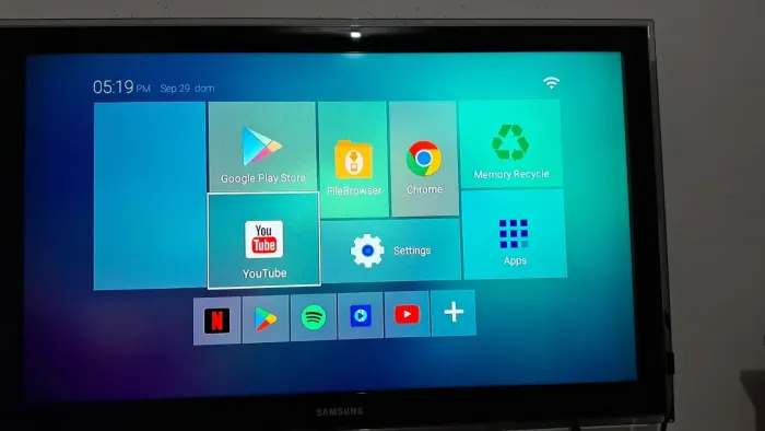 TV Samsung 40' LCD