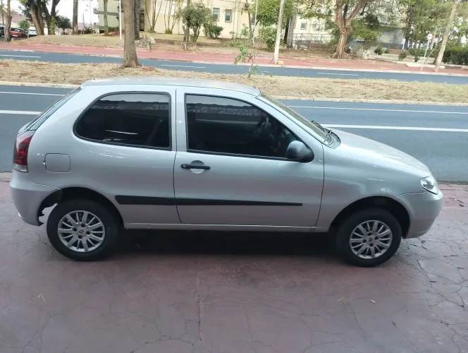Fiat Palio Celebration 1.0 Fire Flex 8V 2P 2015