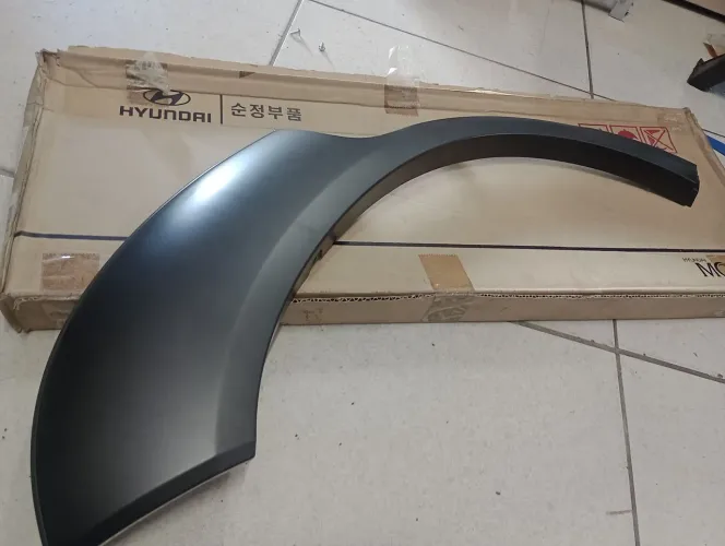 Moldura Tucson nova original 