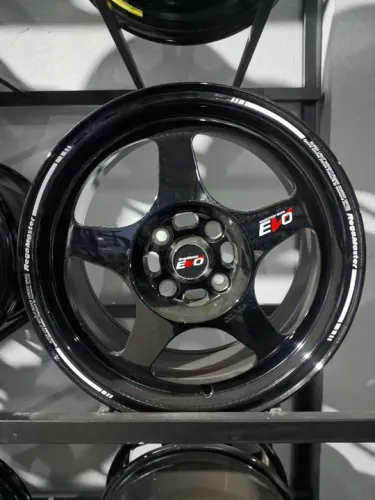 Promoção Rodas Aro 15x6,5' Rodera Evo Racing Black