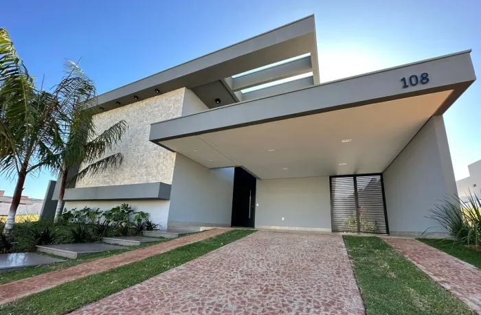 Casa condomínio fechado permuta sítio pra café