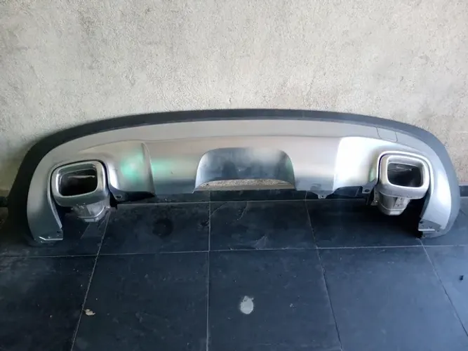 Spoiler Traseiro Mercedes Benz GLA (Com Ponteira Escape)