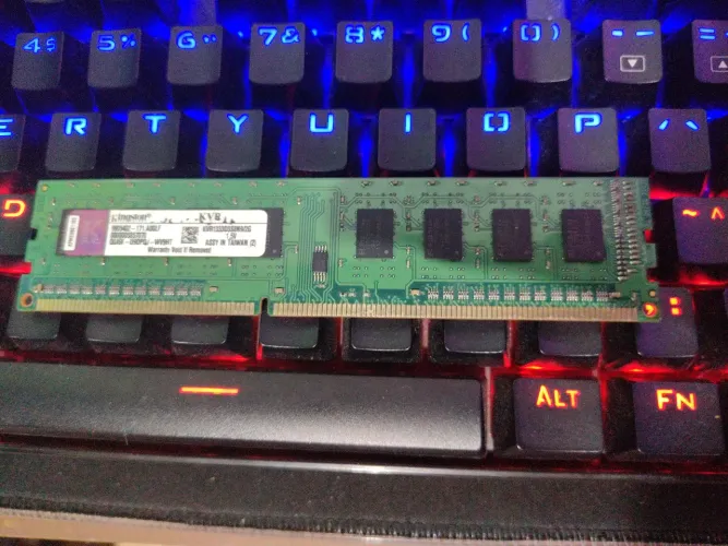 Memória ram 2 gb ddr3