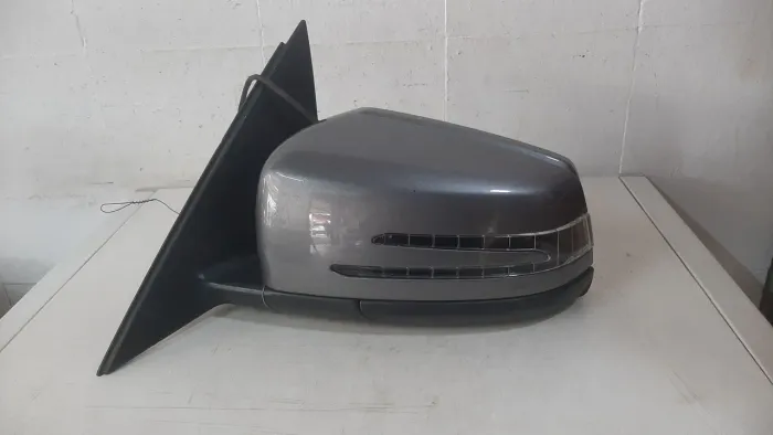 Retrovisor esquerdo Mercedes c220 c300 