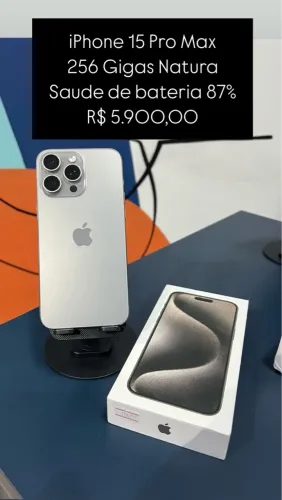 iPhone 15 Pro Max / 256GB / Natural / Saúde de bateria 87%  / Com Garantia