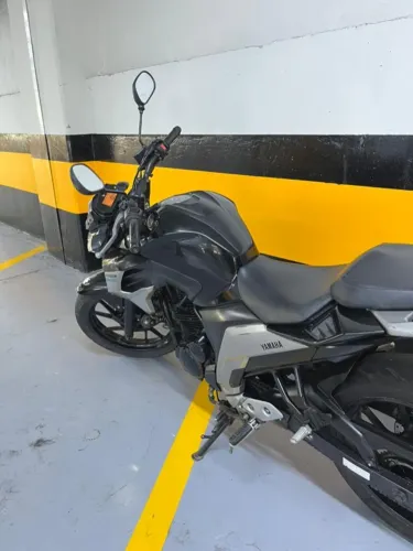 Fazer 250 / Ano 19 /20  Preto