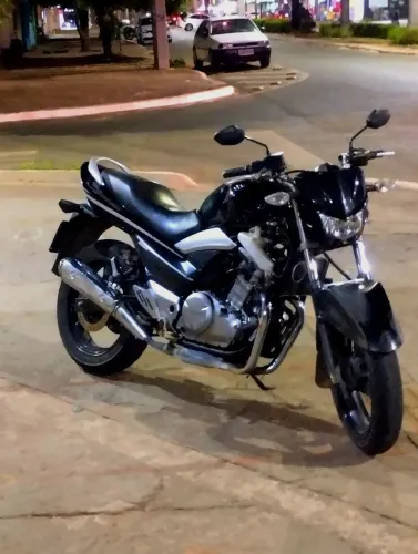Suzuki Inazuma 250 2015/16