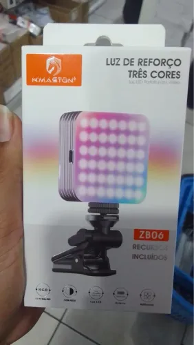 Luz de Reforço LED Três Cores H'MASTON ZB06 - Vídeos e Fotos!
