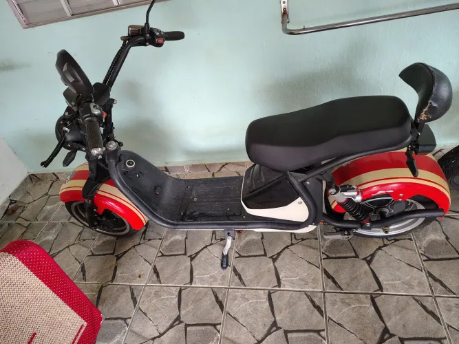 Scooter elétrica