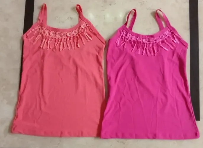 2 Blusinhas de alçinha blusa feminina rendado no decote Salmão e Rosa tam M molde pequeno