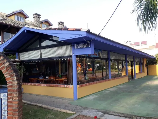 Restaurante nos AÇORES com 350m2